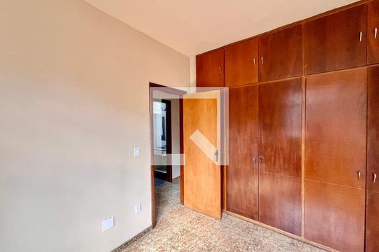 Apartamento à venda com 3 quartos, 148m² em União, Belo Horizonte