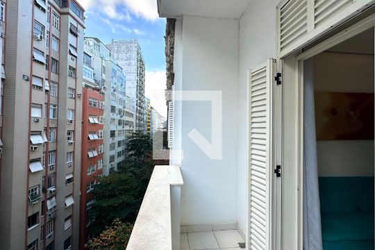 Apartamento para alugar com 1 quarto, 60m² em Copacabana, Rio de Janeiro