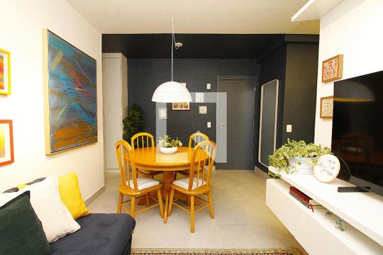 Sala de apartamento à venda com 2 quartos, 46m² em Buritis, Belo Horizonte