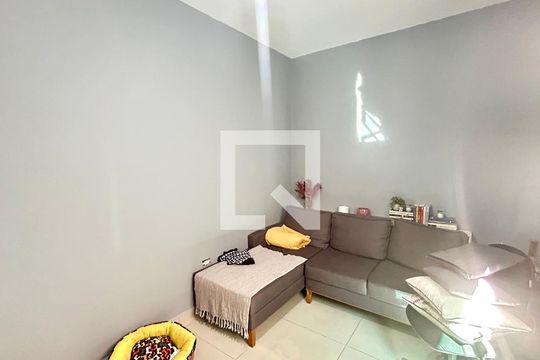 Quarto 1 de casa à venda com 4 quartos, 250m² em Jardim Adriana, Guarulhos