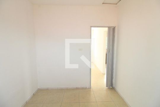Quarto 1 de casa para alugar com 2 quartos, 46m² em Jardim Valparaiba, São José dos Campos