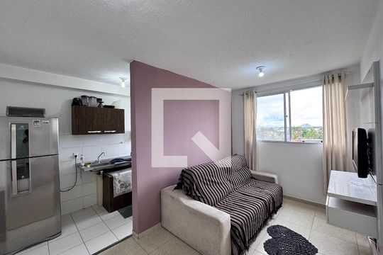 Sala de apartamento para alugar com 2 quartos, 45m² em Vargem Grande, Rio de Janeiro