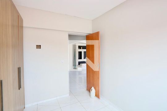 Quarto 2 de casa para alugar com 2 quartos, 80m² em Conjunto Agua Branca, Contagem