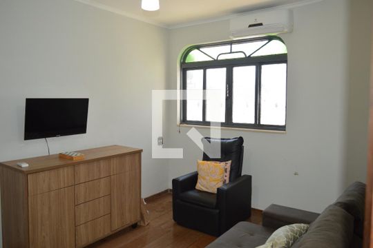 Casa para alugar com 4 quartos, 329m² em Ribeirânia, Ribeirão Preto