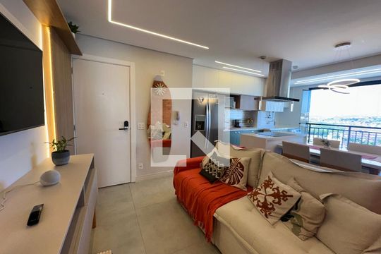 Sala de apartamento à venda com 3 quartos, 58m² em Vila Militar, Barueri