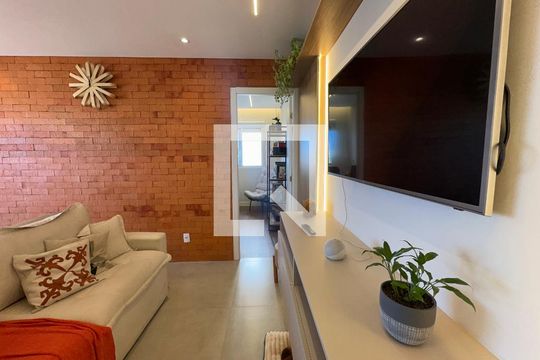 Sala de apartamento à venda com 3 quartos, 58m² em Vila Militar, Barueri