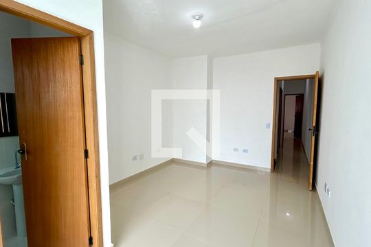 Quarto Suíte de casa para alugar com 3 quartos, 145m² em Jardim Presidente Dutra, Guarulhos