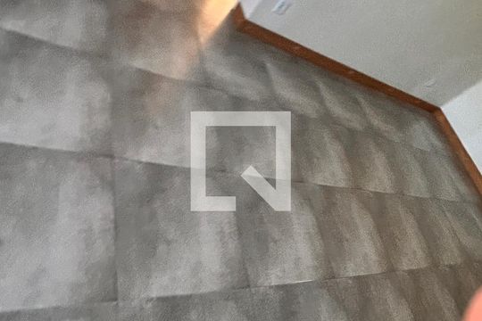 Apartamento para alugar com 2 quartos, 60m² em Mariléa Chácara, Rio das Ostras