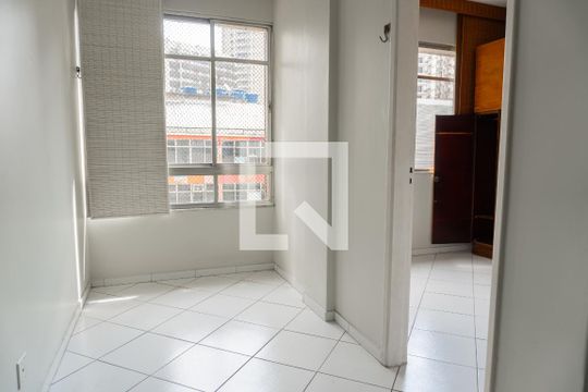 Sala de apartamento para alugar com 1 quarto, 31m² em Tijuca, Rio de Janeiro