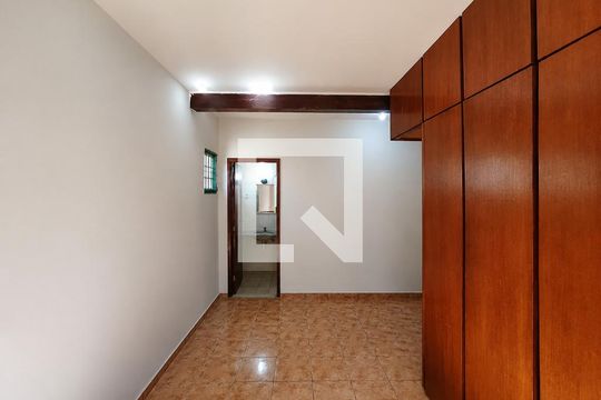 Quarto de casa para alugar com 3 quartos, 115m² em Jardim Karaíba, Uberlândia