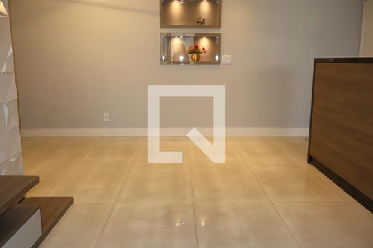 Apartamento para alugar com 3 quartos, 85m² em Vila Ema, São Paulo