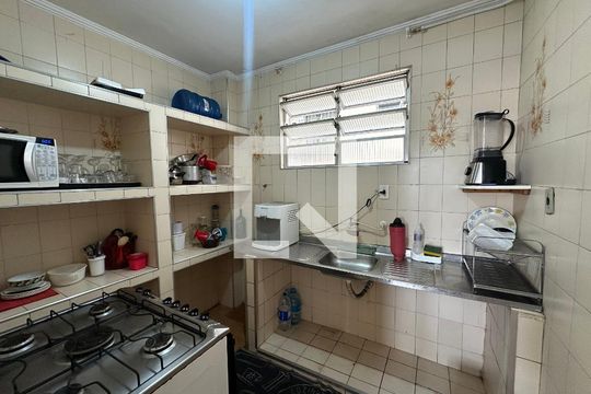 Cozinha de apartamento para alugar com 1 quarto, 94m² em Jardim Independencia, São Vicente