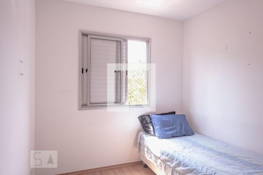 Quarto de apartamento à venda com 3 quartos, 74m² em Vila Carlos de Campos, São Paulo
