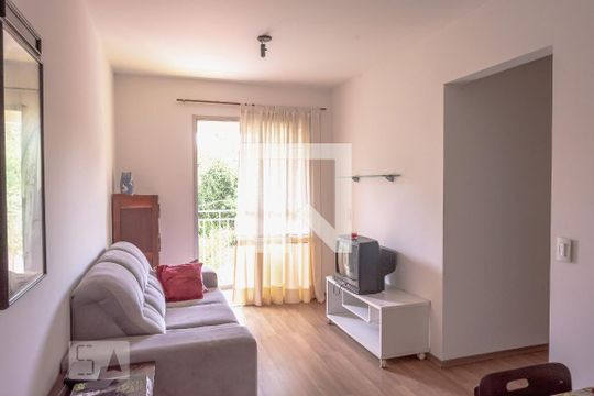 Sala de apartamento à venda com 3 quartos, 74m² em Vila Carlos de Campos, São Paulo