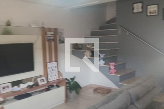 Sala de casa de condomínio à venda com 2 quartos, 96m² em Vila Nova, Porto Alegre