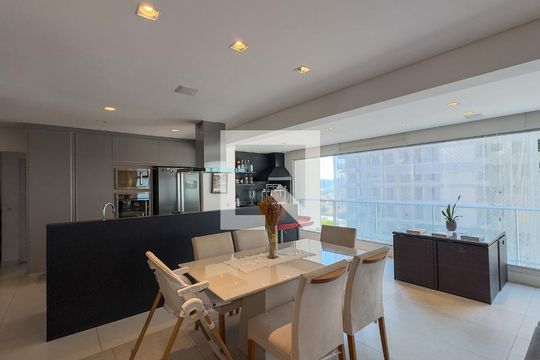 Sala de apartamento para alugar com 3 quartos, 134m² em Cidade Monções, São Paulo