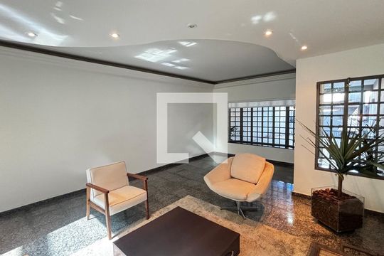 Sala - Sala de Estar de casa para alugar com 3 quartos, 356m² em Vila Eldizia, Santo André