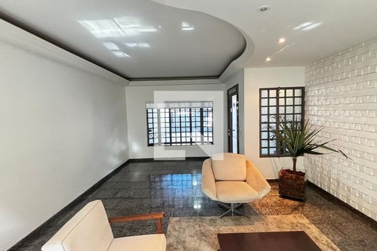 Sala - Sala de Estar de casa para alugar com 3 quartos, 356m² em Vila Eldizia, Santo André