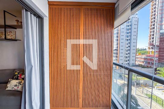 Apartamento para alugar com 1 quarto, 44m² em Pinheiros, São Paulo