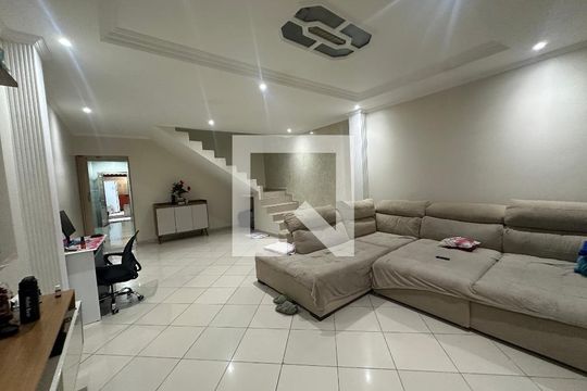 Sala de casa de condomínio à venda com 3 quartos, 209m² em Parque Esmeralda, Barueri