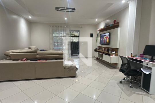 Sala de casa de condomínio à venda com 3 quartos, 209m² em Parque Esmeralda, Barueri