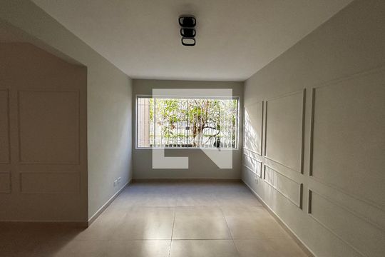Apartamento para alugar com 3 quartos, 62m² em Alto de Pinheiros, São Paulo