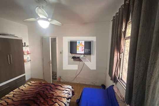 Quarto de casa à venda com 5 quartos, 592m² em Curicica, Rio de Janeiro