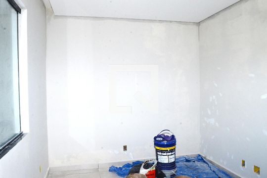 Sala de casa à venda com 2 quartos, 180m² em Santa Ines, Belo Horizonte