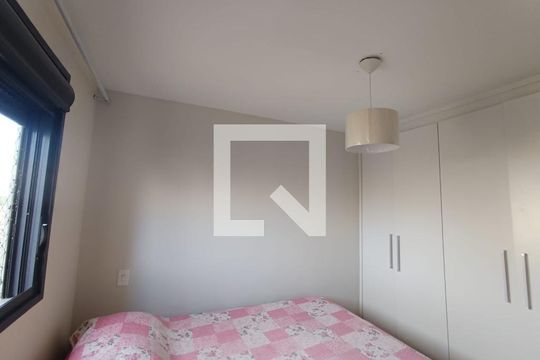 Quarto de apartamento para alugar com 2 quartos, 44m² em Centro, Osasco