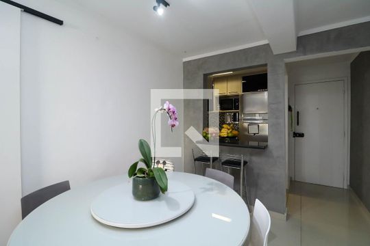 Apartamento para alugar com 2 quartos, 100m² em Morumbi, São Paulo