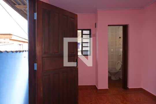 Quarto 2 de casa para alugar com 1 quarto, 58m² em Jardim Vila Rica, Santo André
