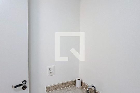Banheiro de kitnet/studio à venda com 1 quarto, 28m² em Vila Matilde, São Paulo