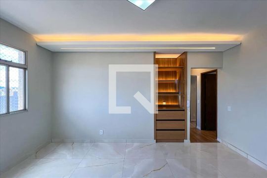 Sala de apartamento para alugar com 3 quartos, 85m² em Graça, Belo Horizonte