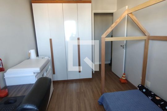 Quarto de apartamento à venda com 2 quartos, 69m² em Retiro, Jundiaí