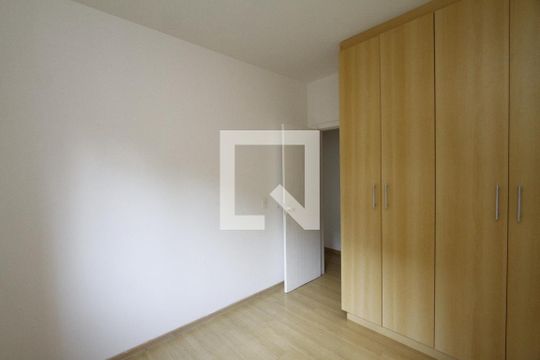Quarto 1 de apartamento para alugar com 3 quartos, 86m² em Vila Paris, Belo Horizonte