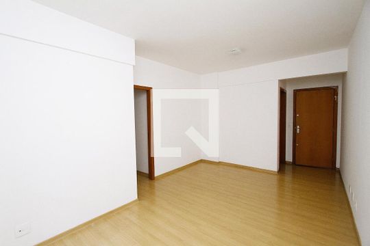 Sala de apartamento para alugar com 3 quartos, 86m² em Vila Paris, Belo Horizonte