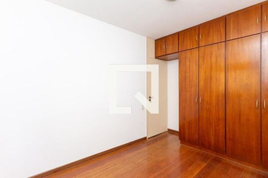 Quarto de apartamento à venda com 2 quartos, 53m² em Vila Nova Conceição, São Paulo