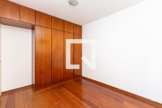 Quarto de apartamento à venda com 2 quartos, 53m² em Vila Nova Conceição, São Paulo