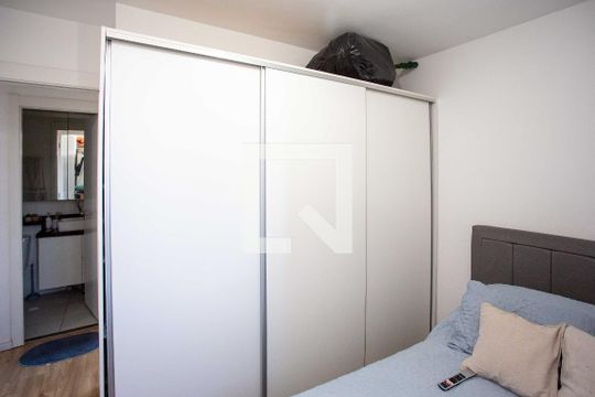 Quarto 1 de apartamento à venda com 2 quartos, 37m² em Jardim Miriam, São Paulo