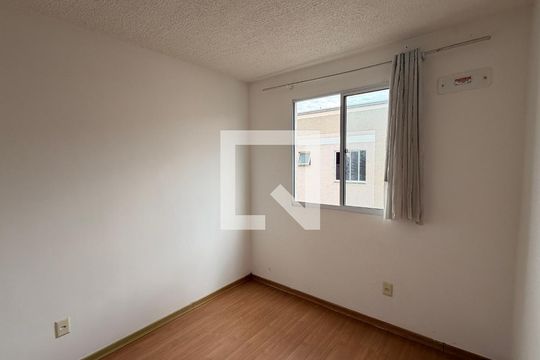 Quarto 1 de apartamento para alugar com 2 quartos, 43m² em Jardim Imperial, Aparecida de Goiânia, Aparecida de Goiânia