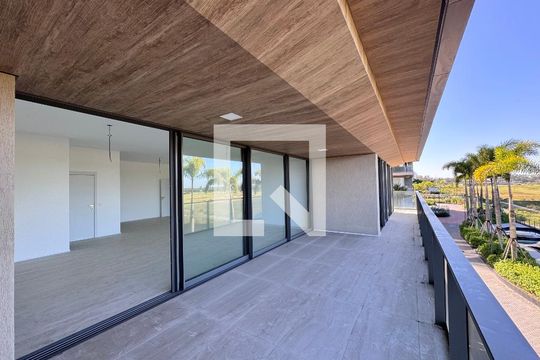 Varanda  de apartamento à venda com 4 quartos, 268m² em Barra da Tijuca, Rio de Janeiro
