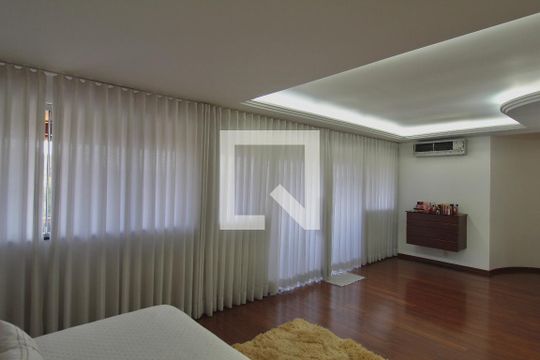 Suite de casa à venda com 4 quartos, 756m² em Xodó Marize, Belo Horizonte