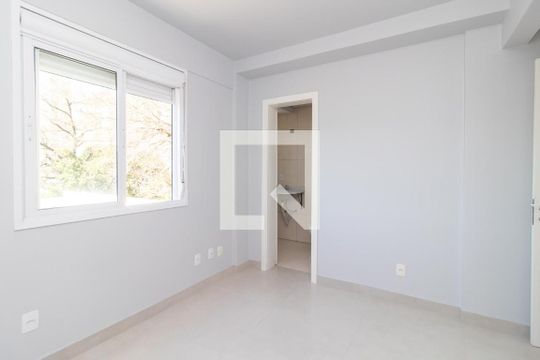 Quarto 2 de apartamento à venda com 2 quartos, 71m² em Cavalhada, Porto Alegre