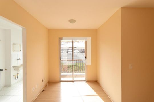Salas de apartamento para alugar com 2 quartos, 48m² em Vila Mimosa, Campinas