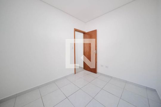 Quarto de casa para alugar com 2 quartos, 100m² em Vila Salete Penha, São Paulo