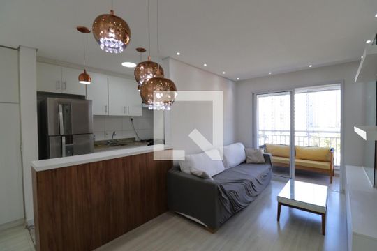 Sala de apartamento para alugar com 2 quartos, 61m² em Vila Isa, São Paulo