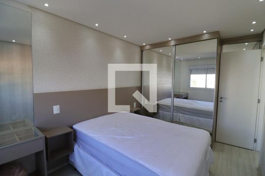 Quarto Suíte de apartamento para alugar com 2 quartos, 61m² em Vila Isa, São Paulo