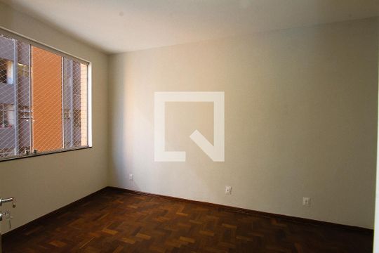 Kitnet/Studio à venda com 1 quarto, 40m² em Centro, Belo Horizonte