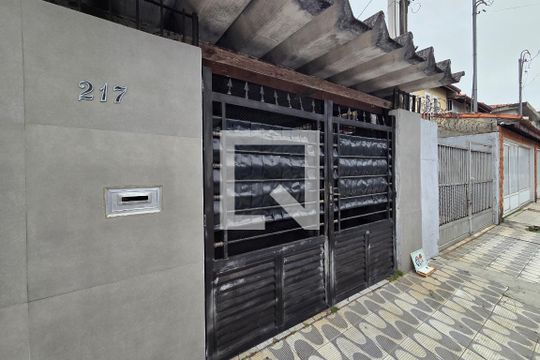 Casa para alugar com 1 quarto, 45m² em Boqueirão, Praia Grande
