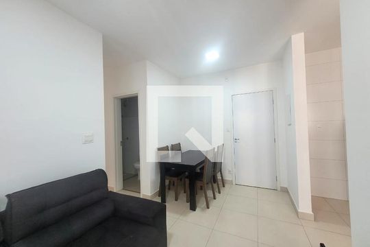 Sala de apartamento para alugar com 2 quartos, 54m² em Jardim Terramerica 3, Americana